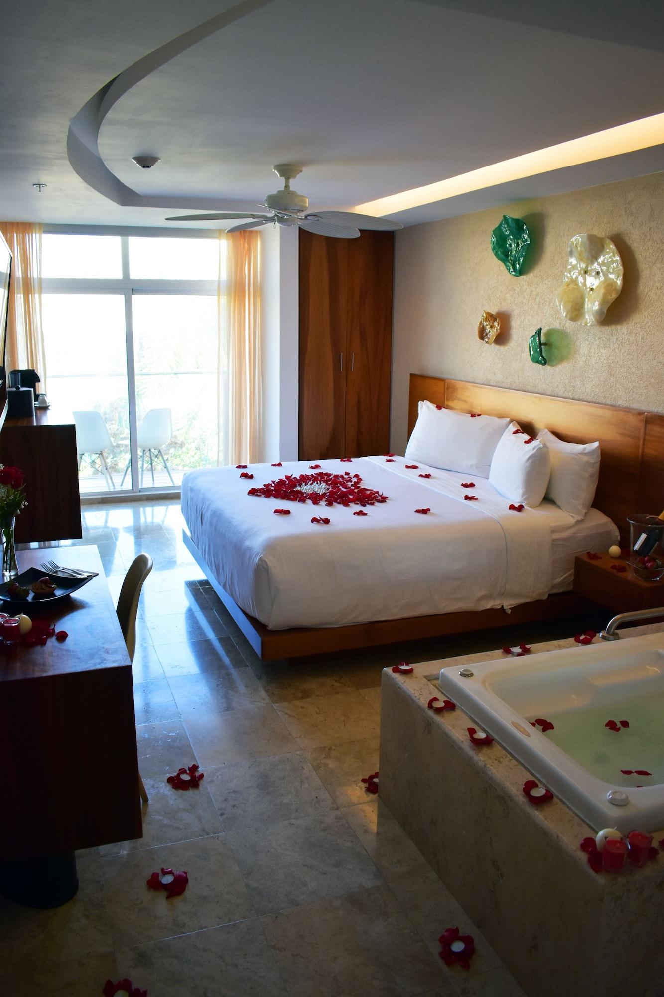 Senses Quinta Avenida Hotel By Artisan (Adults Only) Плайя-дель-Кармен Екстер'єр фото